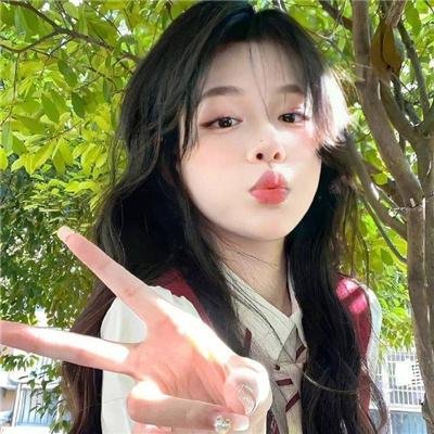 怪物少女妮莫娜