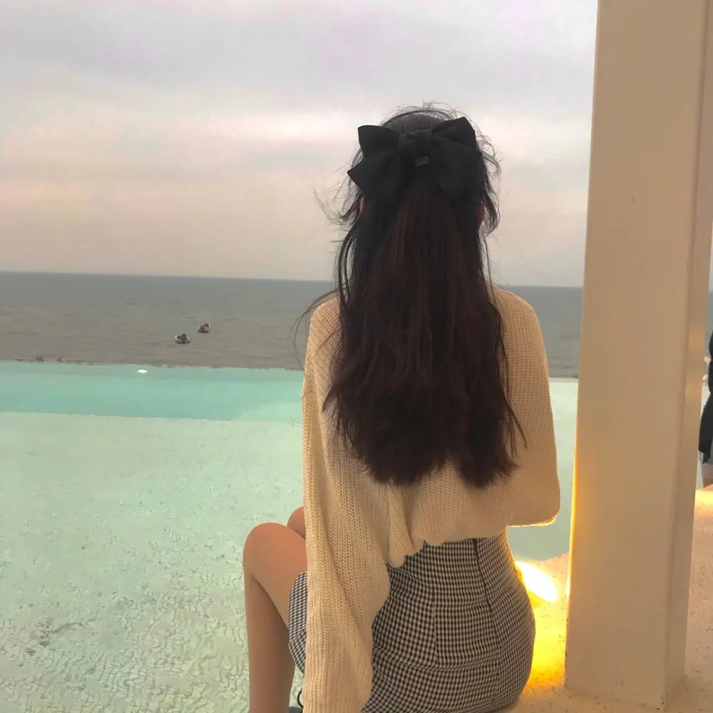 沉默的罗娜